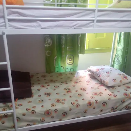 Affittacamere Residencia Martim Moniz *